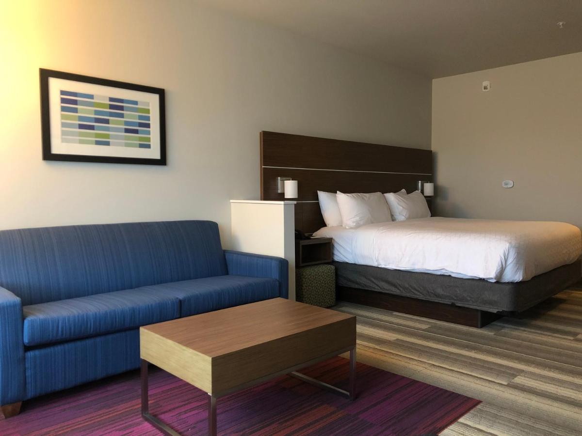 Holiday Inn Express & Suites - Madison West - Middleton By Ihg Екстер'єр фото