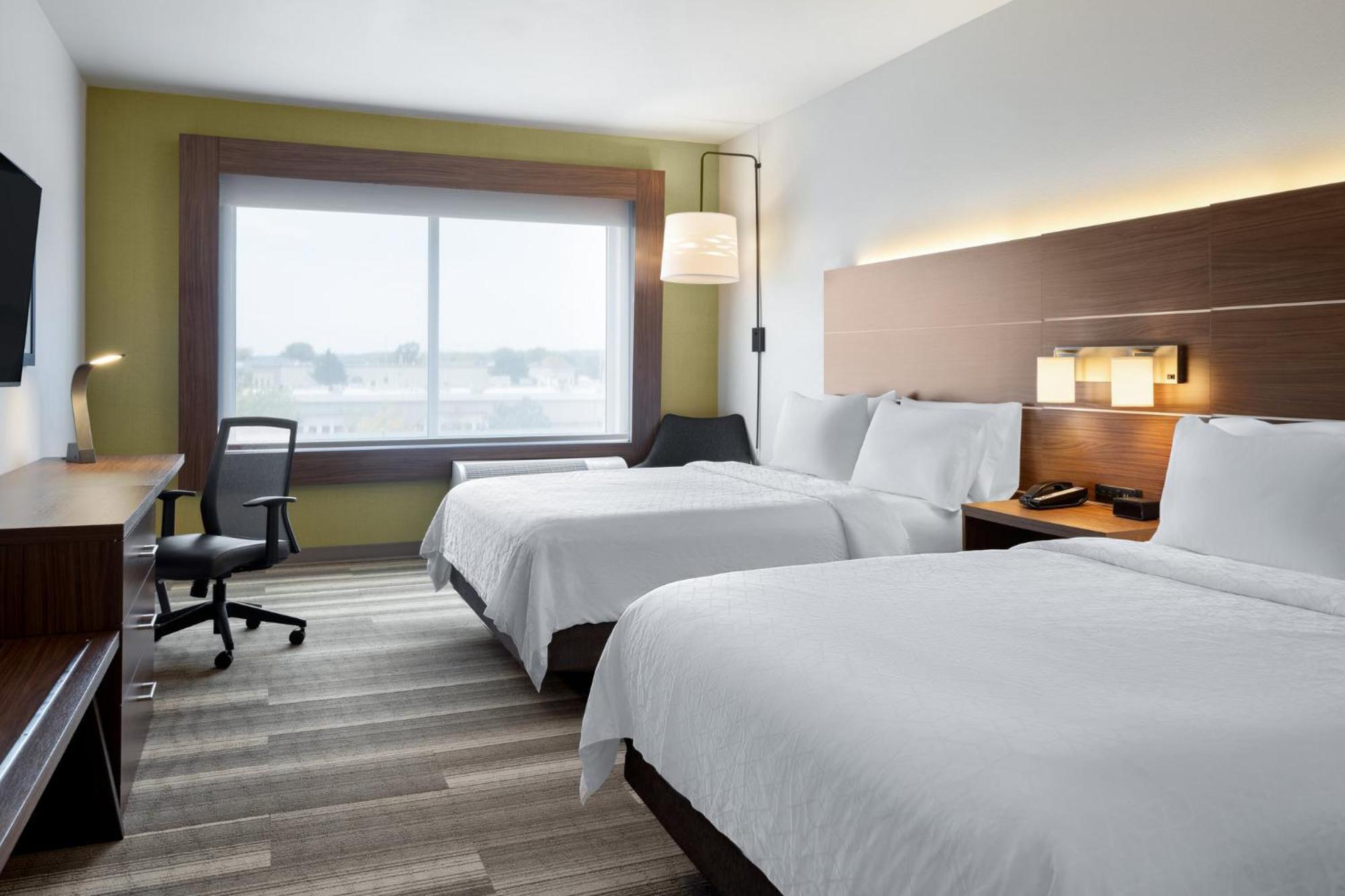 Holiday Inn Express & Suites - Madison West - Middleton By Ihg Екстер'єр фото